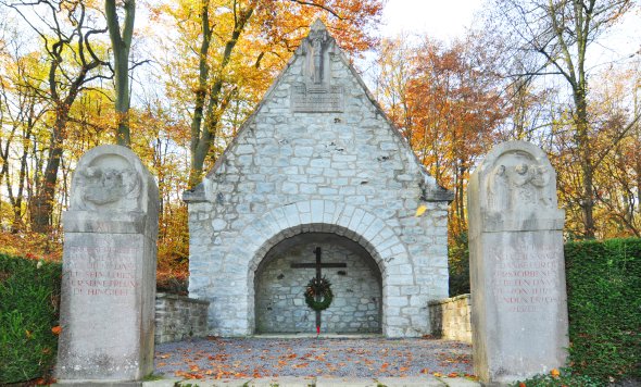 Berkumer Ehrenmal auf dem Wachtberg