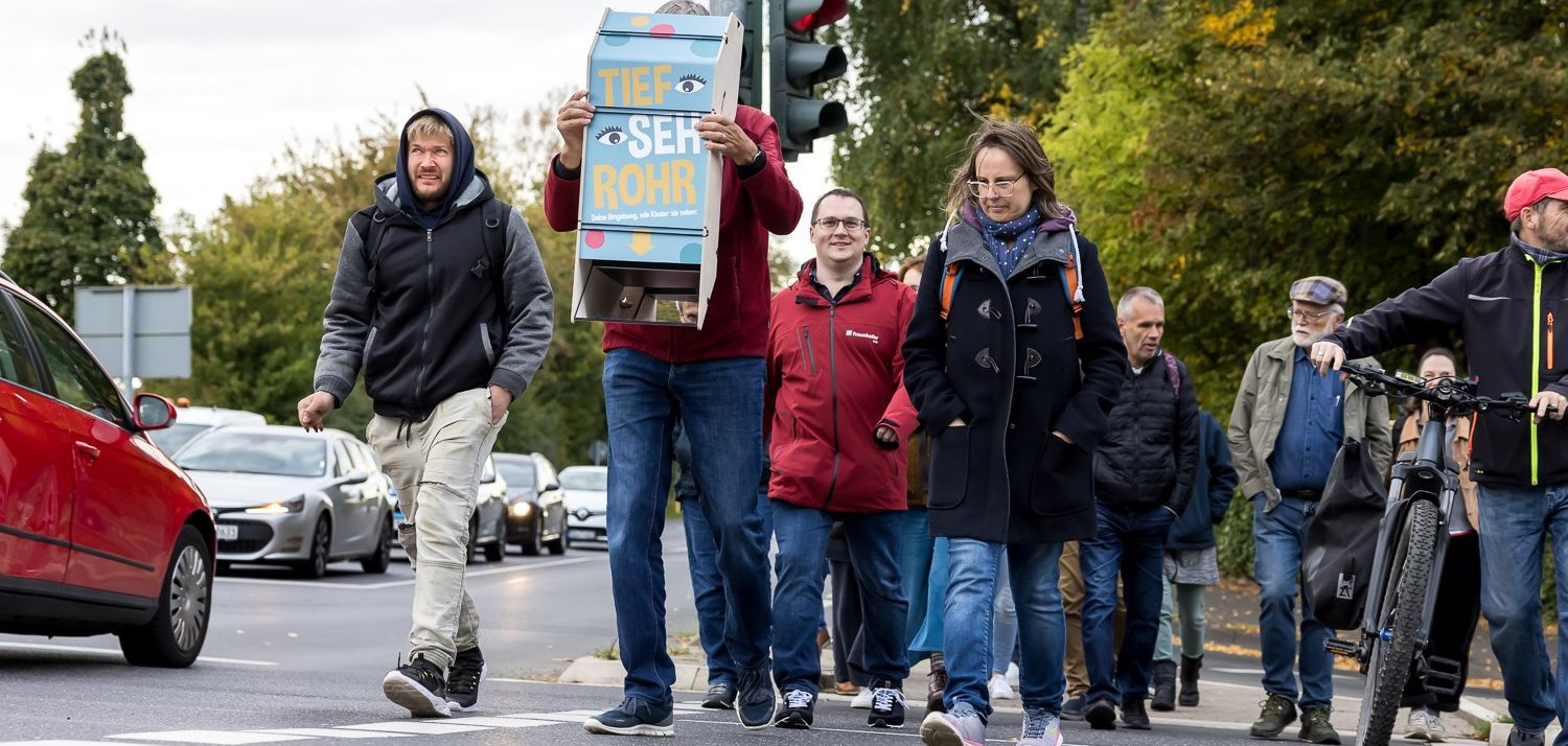 Zukunftsnetz Mobilität NRW Fußverkehrscheck am 23.09.2025 in Wachtberg ©Smilla Dankert Zukunftsnetz Mobilität NRW Fußverkehrscheck am 23.09.2025 in Wachtberg ©Smilla Dankert