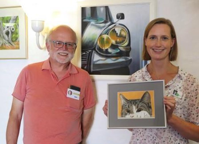 Kunstvoll mit Alexandra und Uwe Riecken. (Foto: Gemeinde Wachtberg/mm)