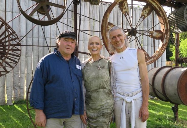 Willi Reiche (li.) mit Lotta Svalberg und Pascal Sani. (Foto: Gemeinde Wachtberg/mm)