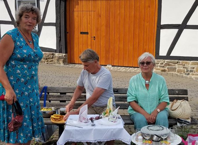 Musikalisches Picknick – jetzt wird aufgetischt. (Foto: Gemeinde Wachtberg/mf)