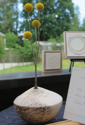 Außergewöhnliche Vase von Elisabeth Schroeder-Lüttgen. (Foto: Gemeinde Wachtberg/mm)
