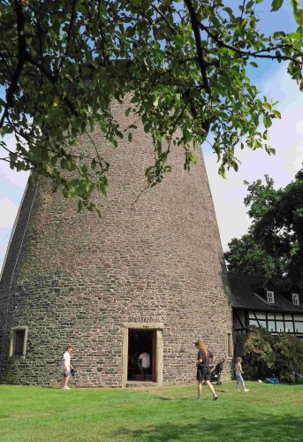 Uke Box - Der Villiper Mühlenturm. (Foto: Gemeinde Wachtberg/mm)
