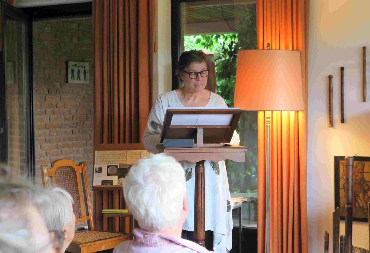 Lesung „Metamorphosen“ – als Zweitstimme Katharina Thölken. (Foto: Gemeinde Wachtberg/mm) 