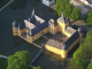 Burg Gudenau von oben