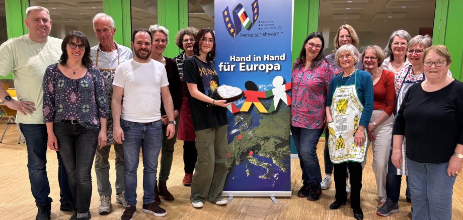 Italienisch kochen mit dem Wachtberg Partnerschaftsverein - das bedeutet gutes Essen und gute Laune. Italienisch kochen mit dem Wachtberg Partnerschaftsverein - das bedeutet gutes Essen und gute Laune.