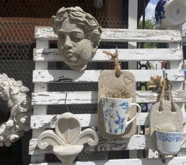 Betonarbeiten von Claudia Schüller