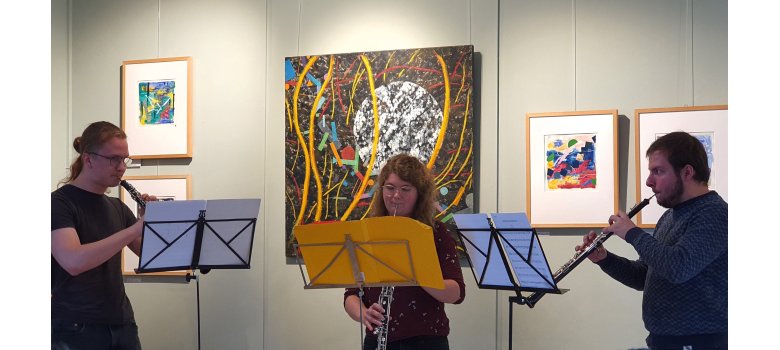 Musikalische Unterhaltung durch das Oboen-Trio Dornensis Musikalische Unterhaltung durch das Oboen-Trio Dornensis