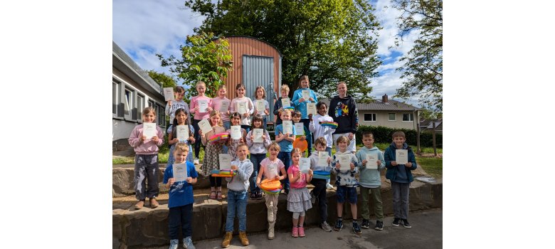 KGS-Pech - die Gewinner einer Ehrenurkunde KGS-Pech - Gruppenfoto der Gewinner einer Ehrenurkunde