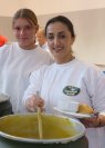 Henseler Hof – leckere Kürbissuppe vom Team der „Grünen Gans“. (Foto: Gemeinde Wachtberg/mm) Henseler Hof – leckere Kürbissuppe vom Team der „Grünen Gans“. (Foto: Gemeinde Wachtberg/mm)